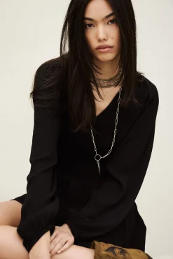 ALANA< Best